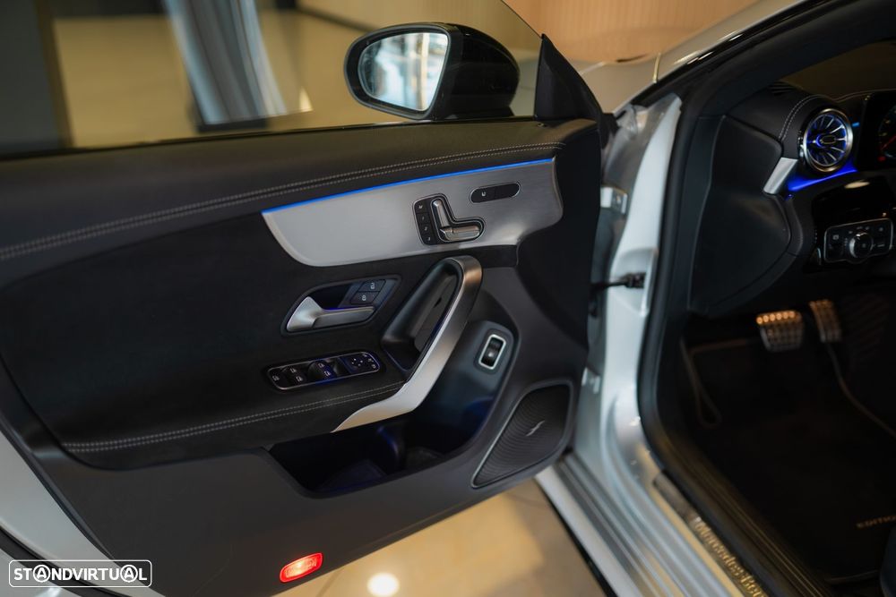 Mercedes-Benz CLA 250 e Shooting Brake 8G-DCT Edition AMG Line - 23