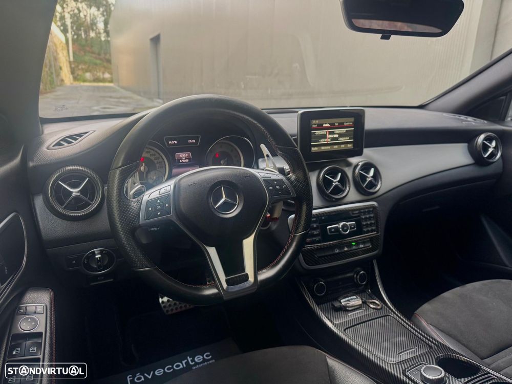 Mercedes-Benz CLA 180 - 31