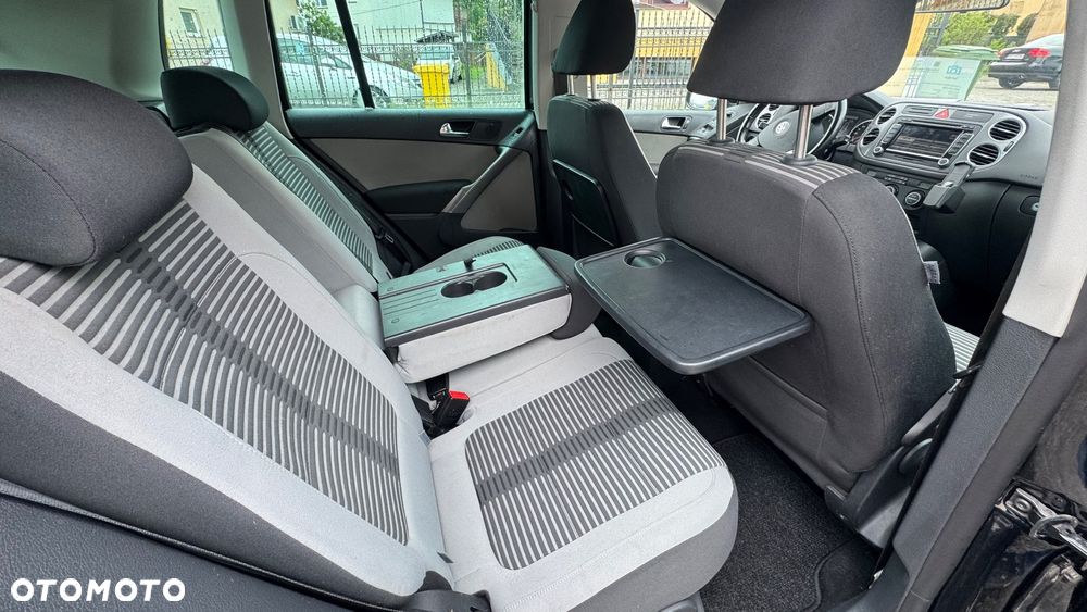 Volkswagen Tiguan 2.0 TSI 4Motion Track & Field - 19