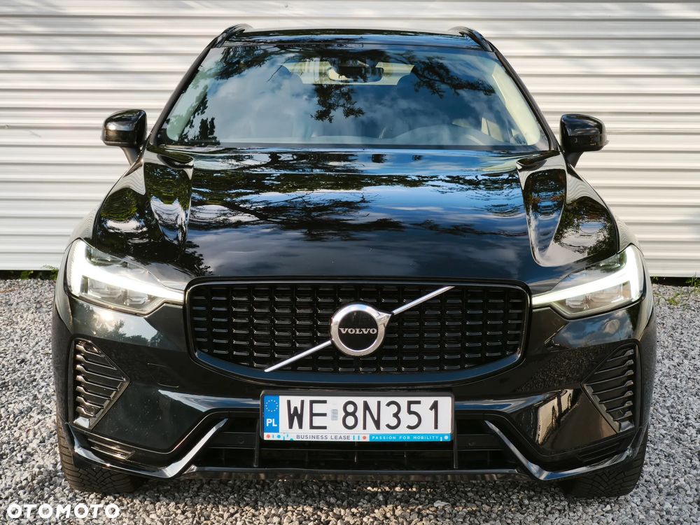 Volvo XC 60 B4 B Plus Dark - 8