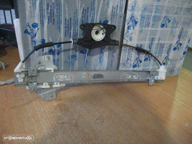 Elevador Sem Motor Elevsm1892 KIA RIO 2006 1.4I 95CV TD KIA RIO II FASE 1 2006 1.5CRDI 110CV 5P CINZA TD - 3
