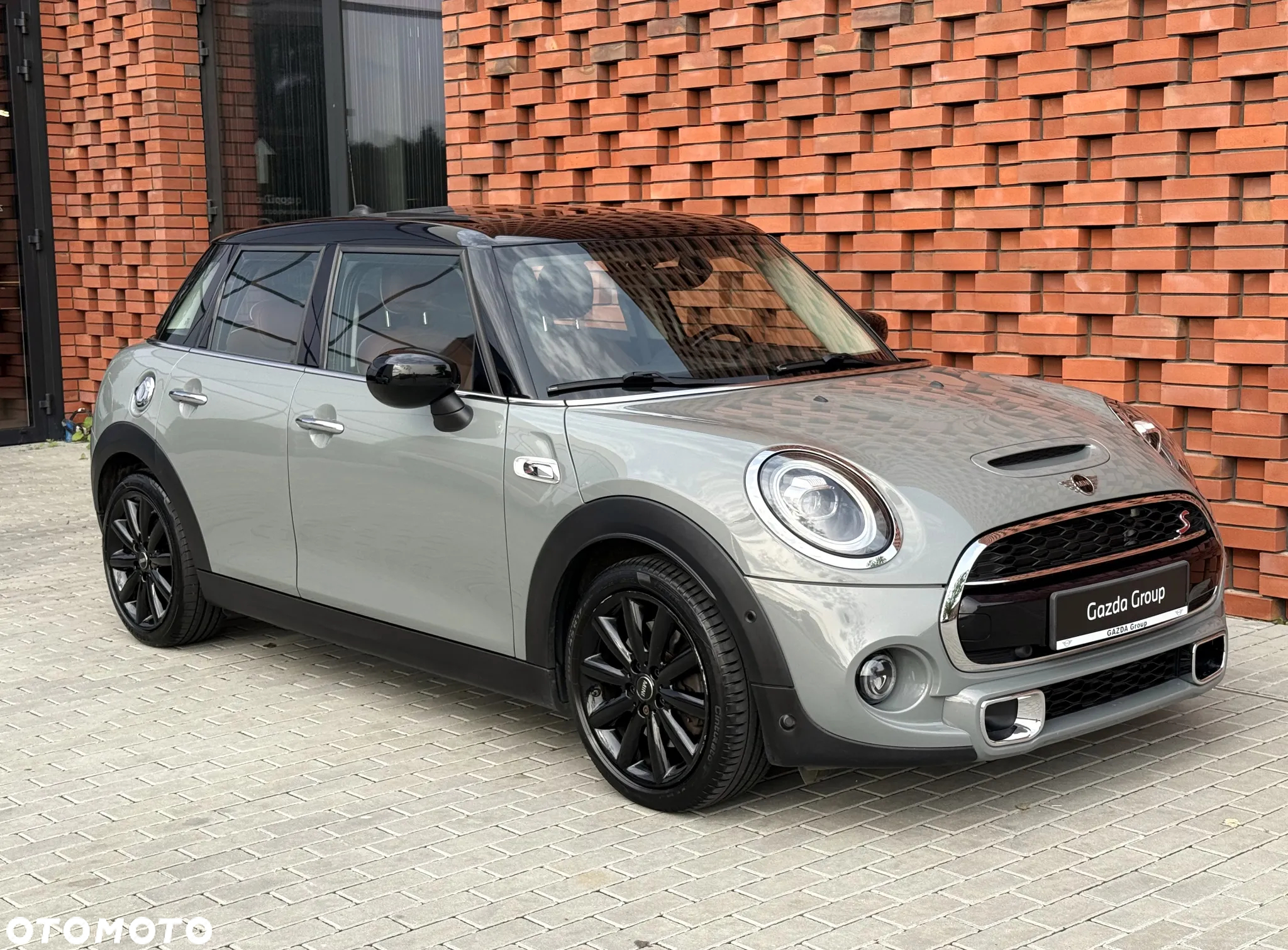 MINI Cooper S Standard - 8