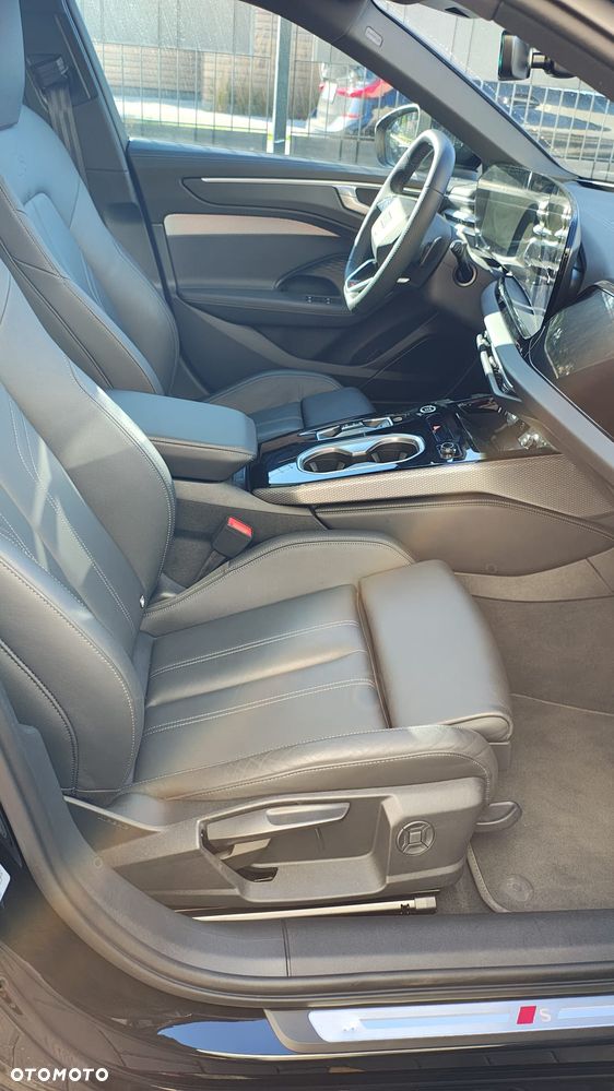 Audi A6 Avant 40 TDI quattro S tronic sport - 23