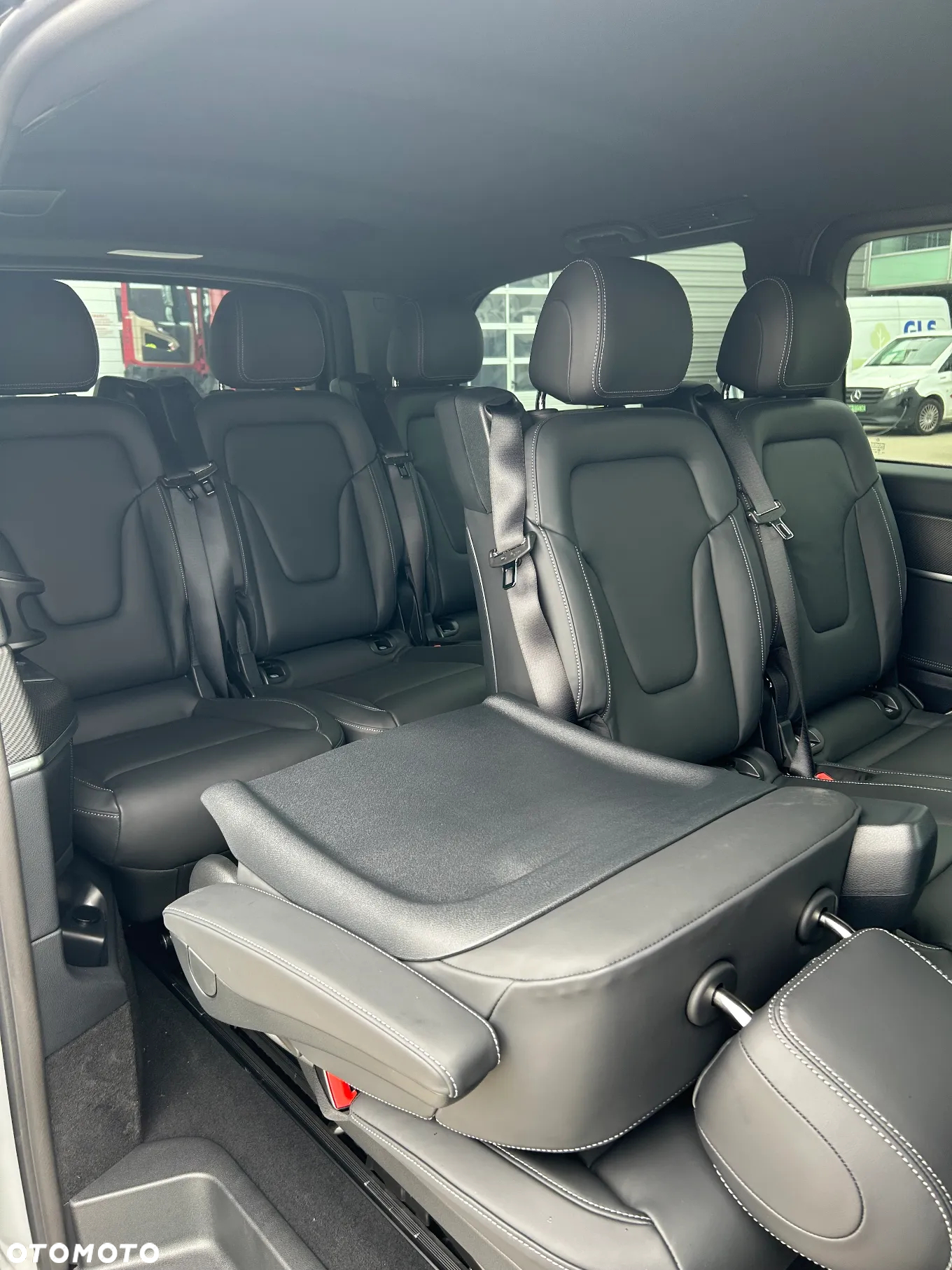 Mercedes-Benz Klasa V 300 d 4-Matic 9G-Tronic Exclusive (d³ugi) - 11