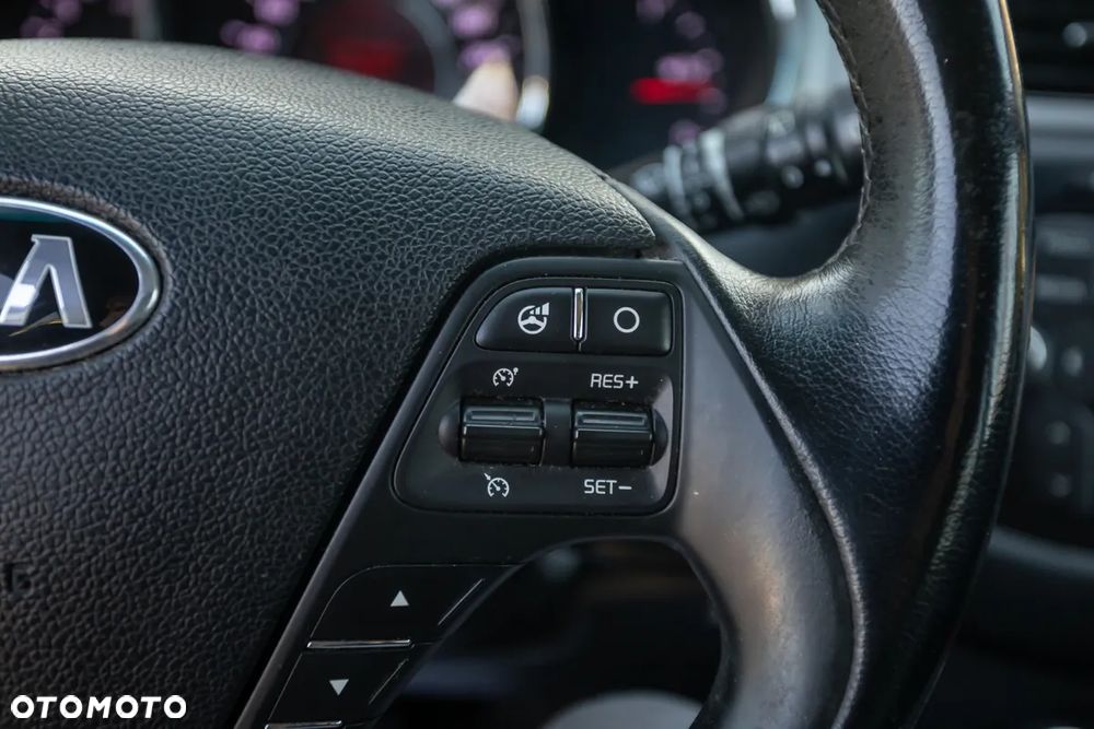 Kia Ceed 1.6 CRDi 128 97g Edition 7 - 31
