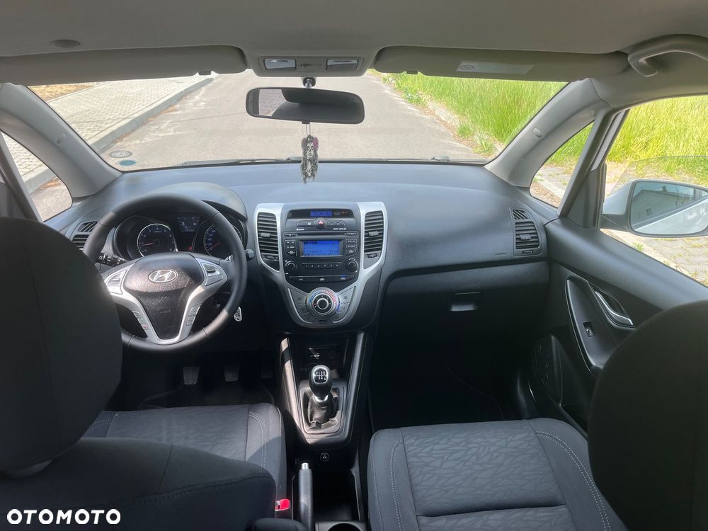 Hyundai ix20 1.4 blue Comfort - 17