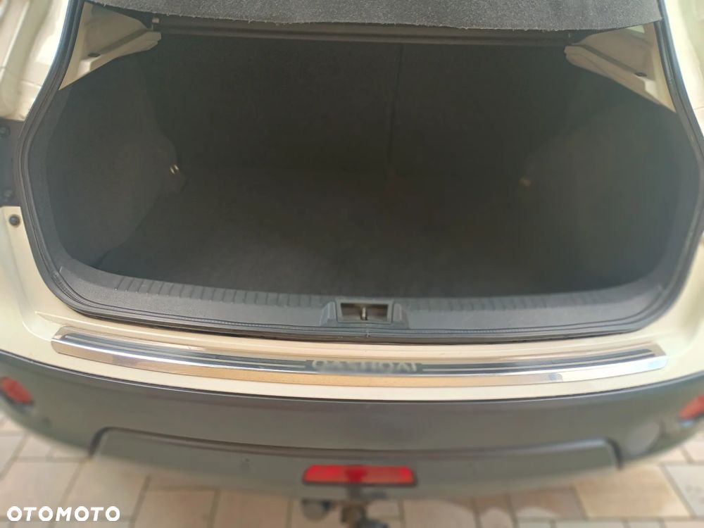 Nissan Qashqai 2.0 Acenta - 23