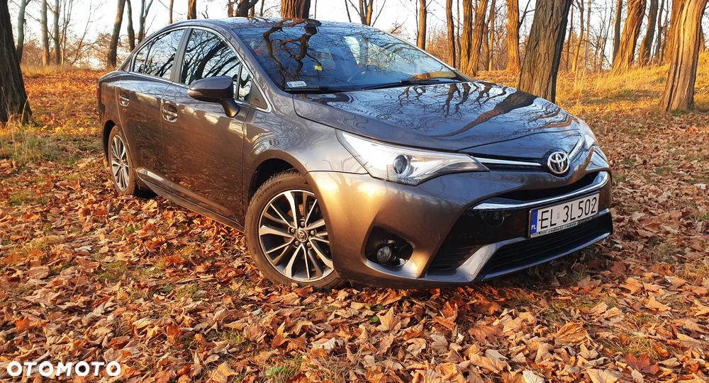 Toyota Avensis 1.8 Prestige - 3