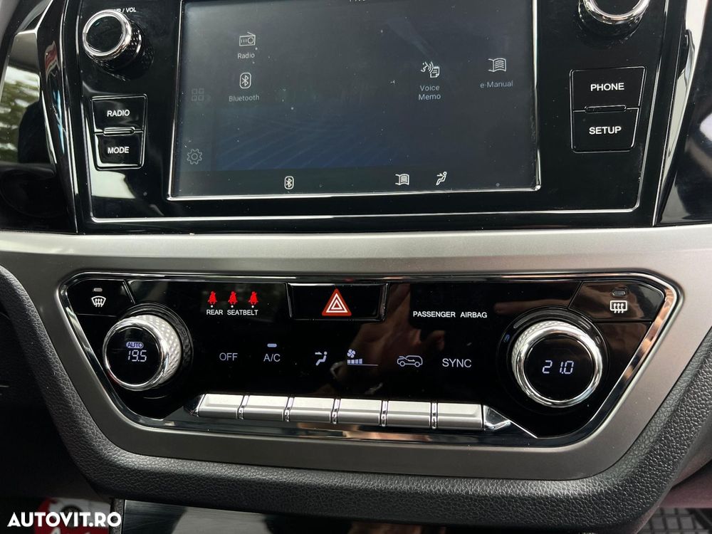SsangYong Korando - 12