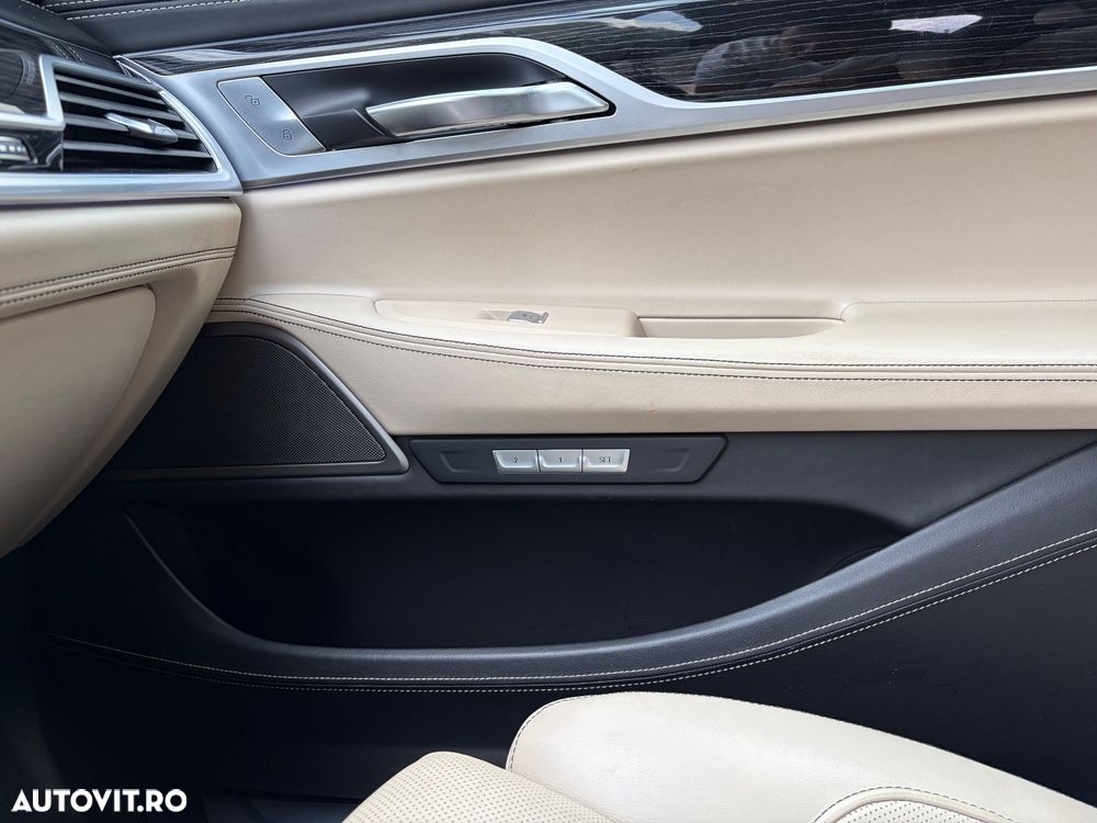 BMW Seria 7 - 21