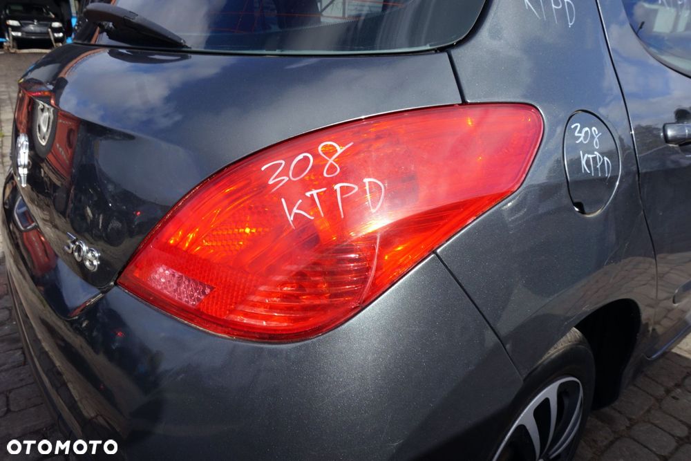 LAMPA TYLNA PRAWA 308 I T7 5D HB 6351CV PEUGEOT 2007-2011 - 1