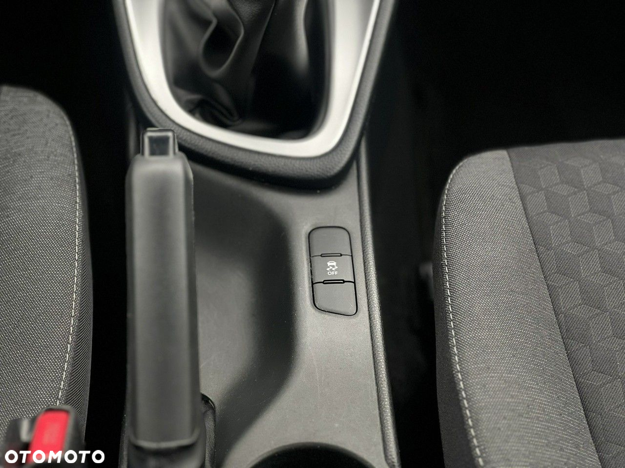 Toyota Yaris 1.0 Comfort - 21