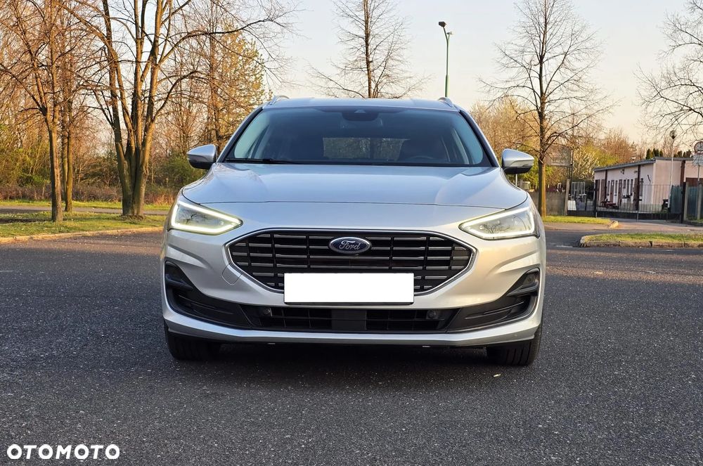 Ford Focus 1.5 EcoBlue Start-Stopp-System TITANIUM EDITION - 2