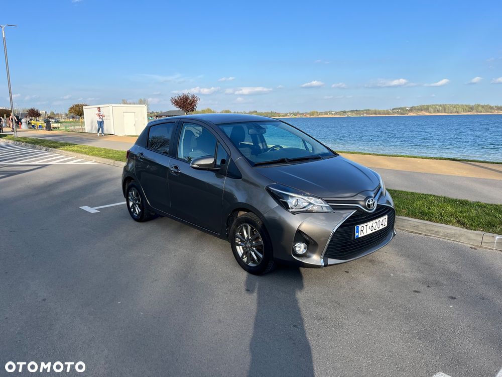 Toyota Yaris 1.0 Premium EU6 - 1