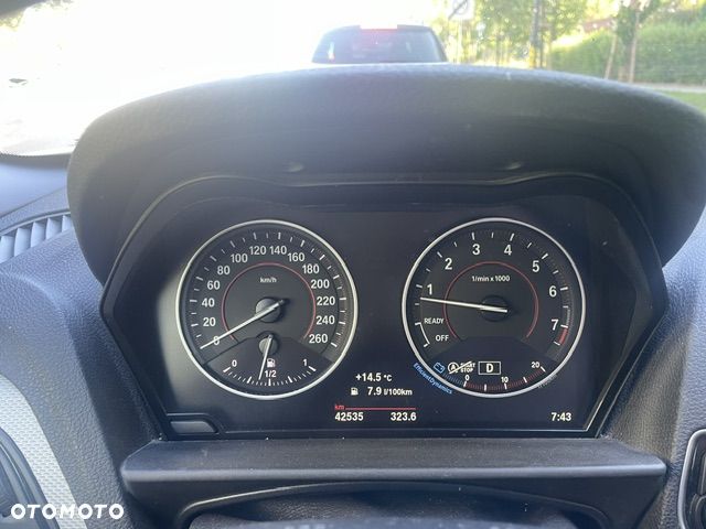 BMW Seria 2 220i - 3