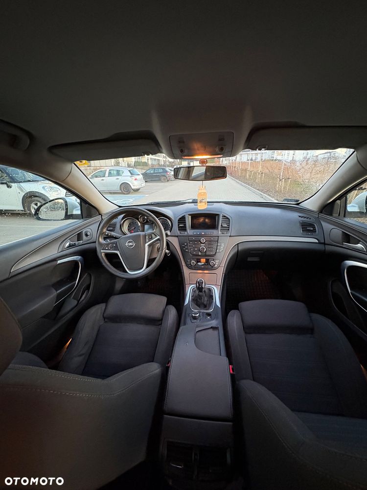 Opel Insignia 1.8 - 18
