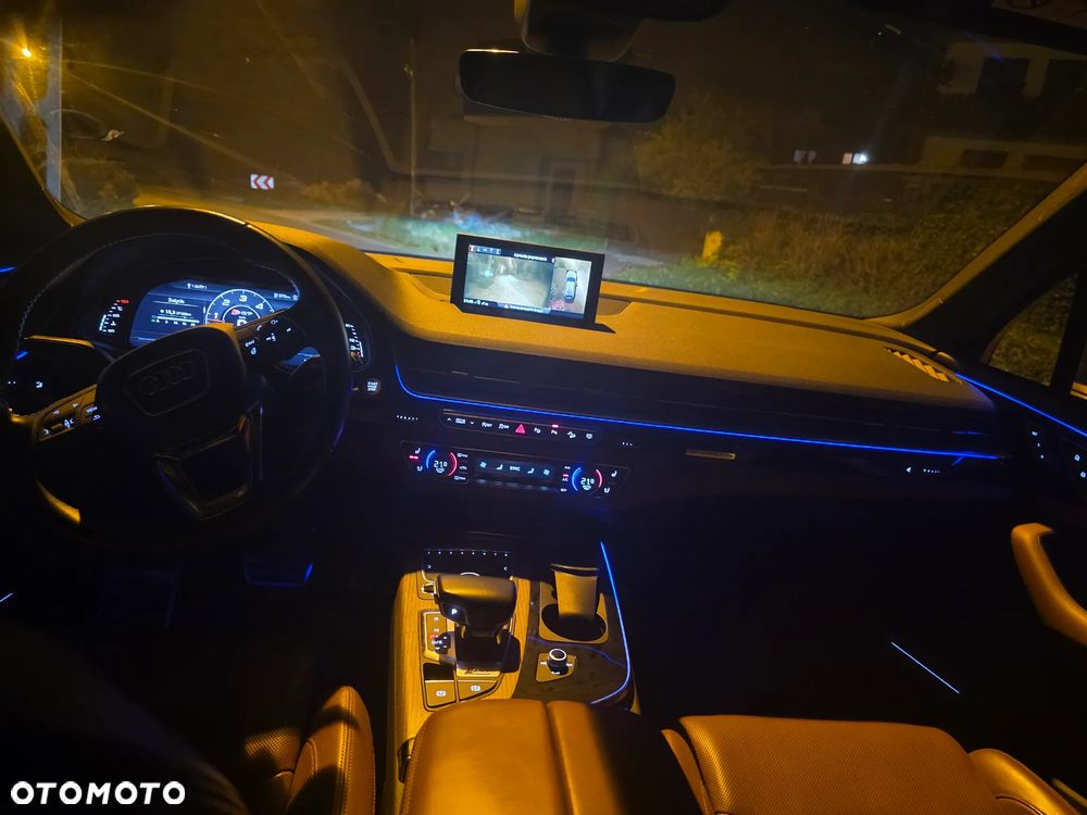 Audi SQ7 - 2