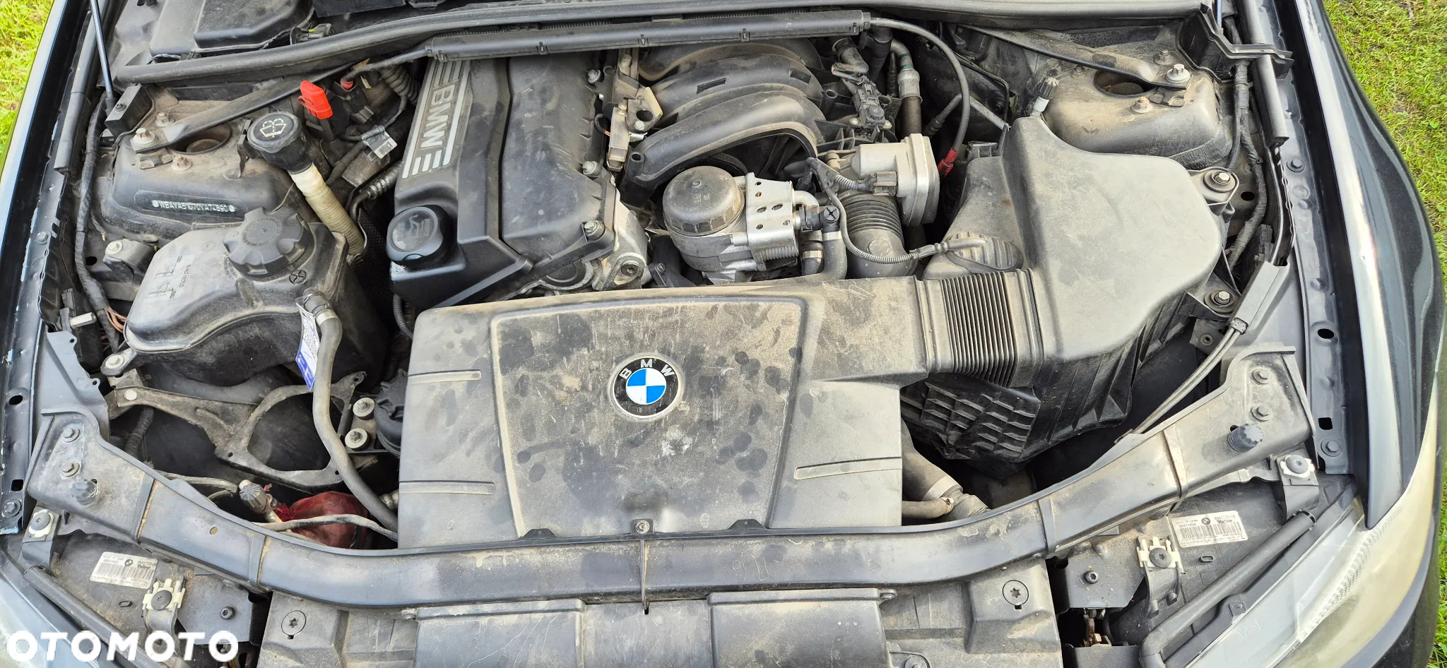 BMW Seria 3 318i - 5