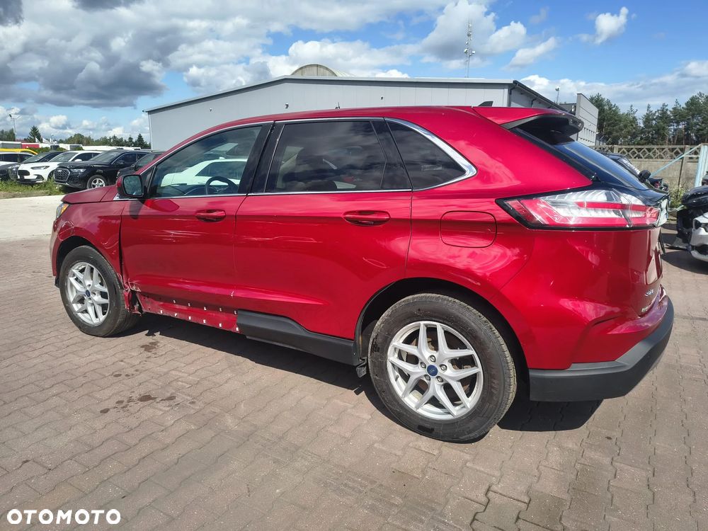 Ford Edge - 5