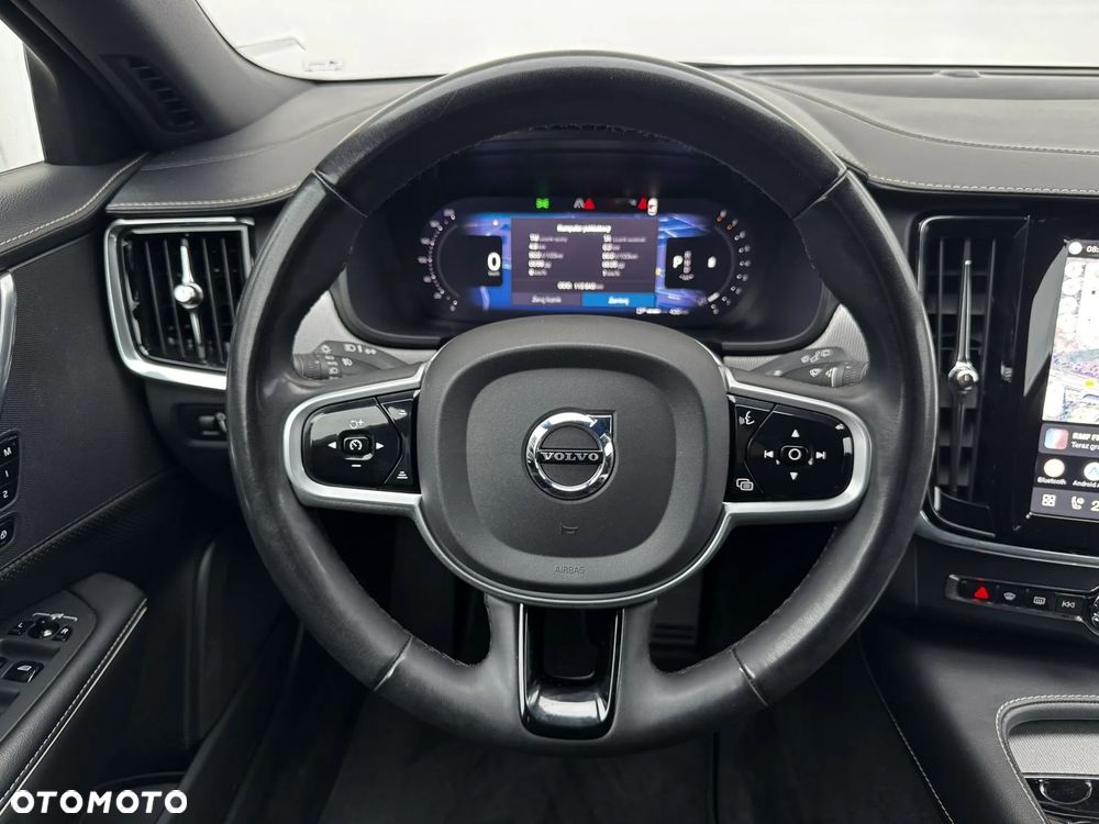 Volvo V90 B4 B R-Design - 19