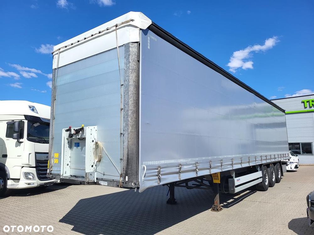 Schmitz Cargobull SCB S3T - 1