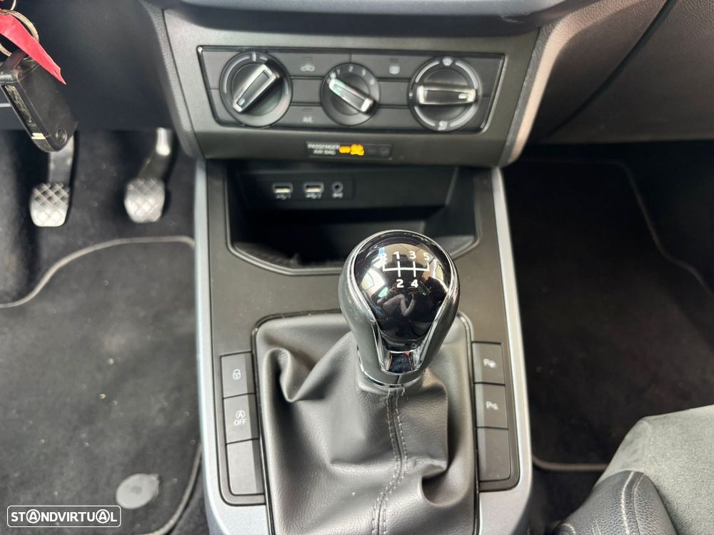 SEAT Arona 1.0 Eco TSI Reference - 17