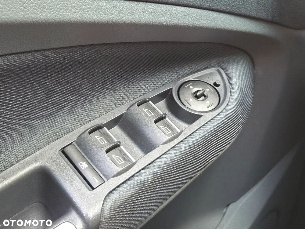 Ford C-MAX 1.6 EcoBoost Titanium ASS - 32