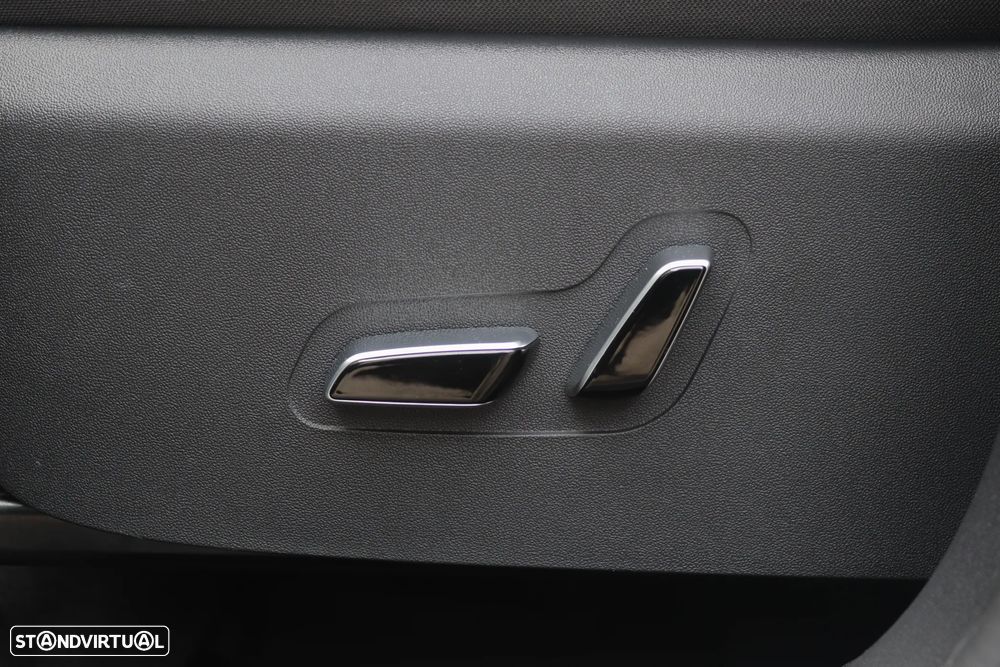 BYD Dolphin Surf 43.2 kWh Boost - 24