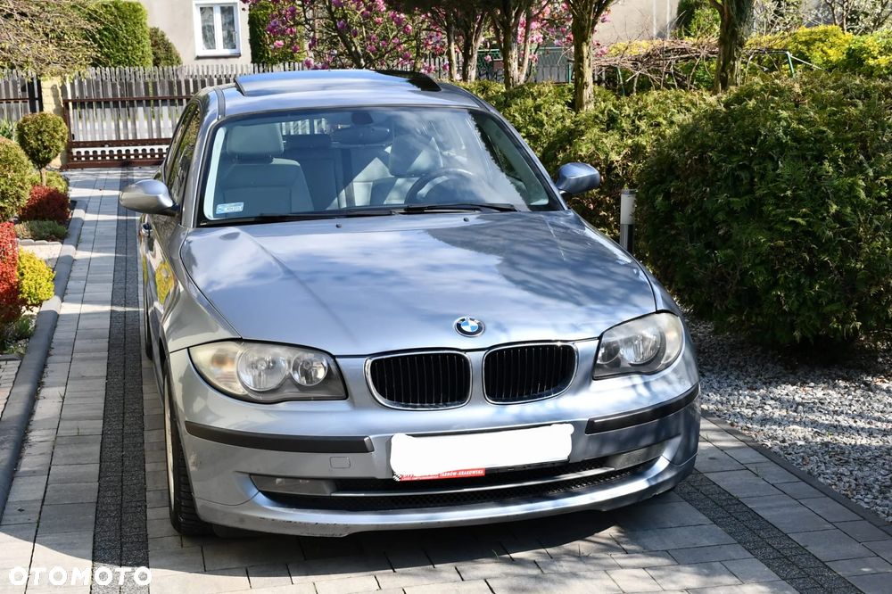 BMW Seria 1 118d DPF - 1