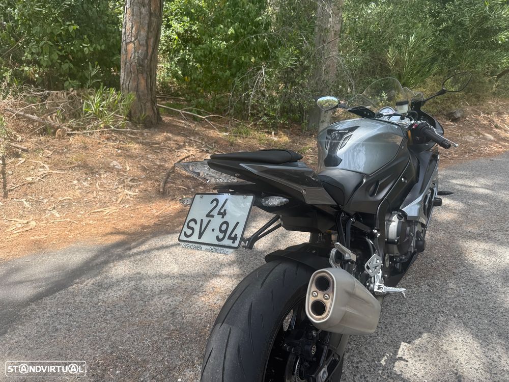 BMW S 1000 RR - 11
