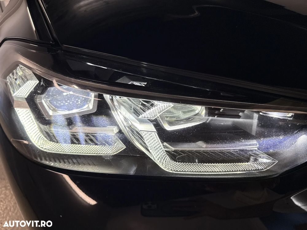 BMW X4 xDrive20i AT - 27