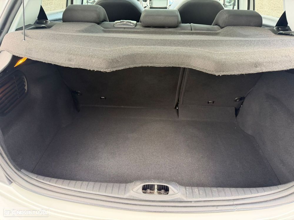 Peugeot 208 1.2 PureTech GT Line - 16