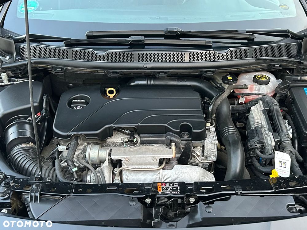 Opel Astra 1.4 Turbo Dynamic - 26