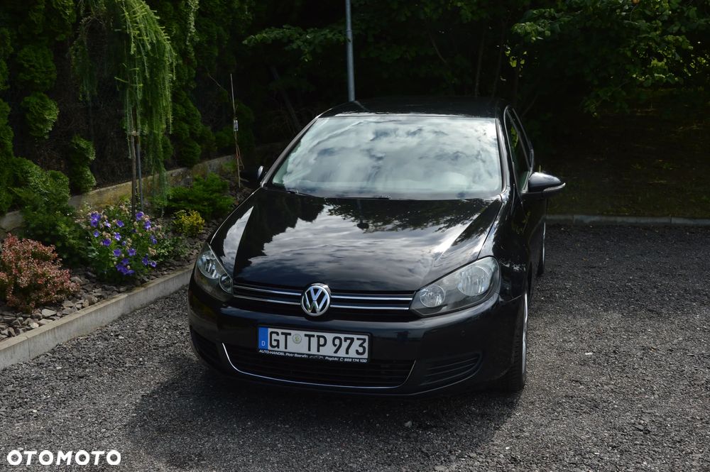 Volkswagen Golf - 10