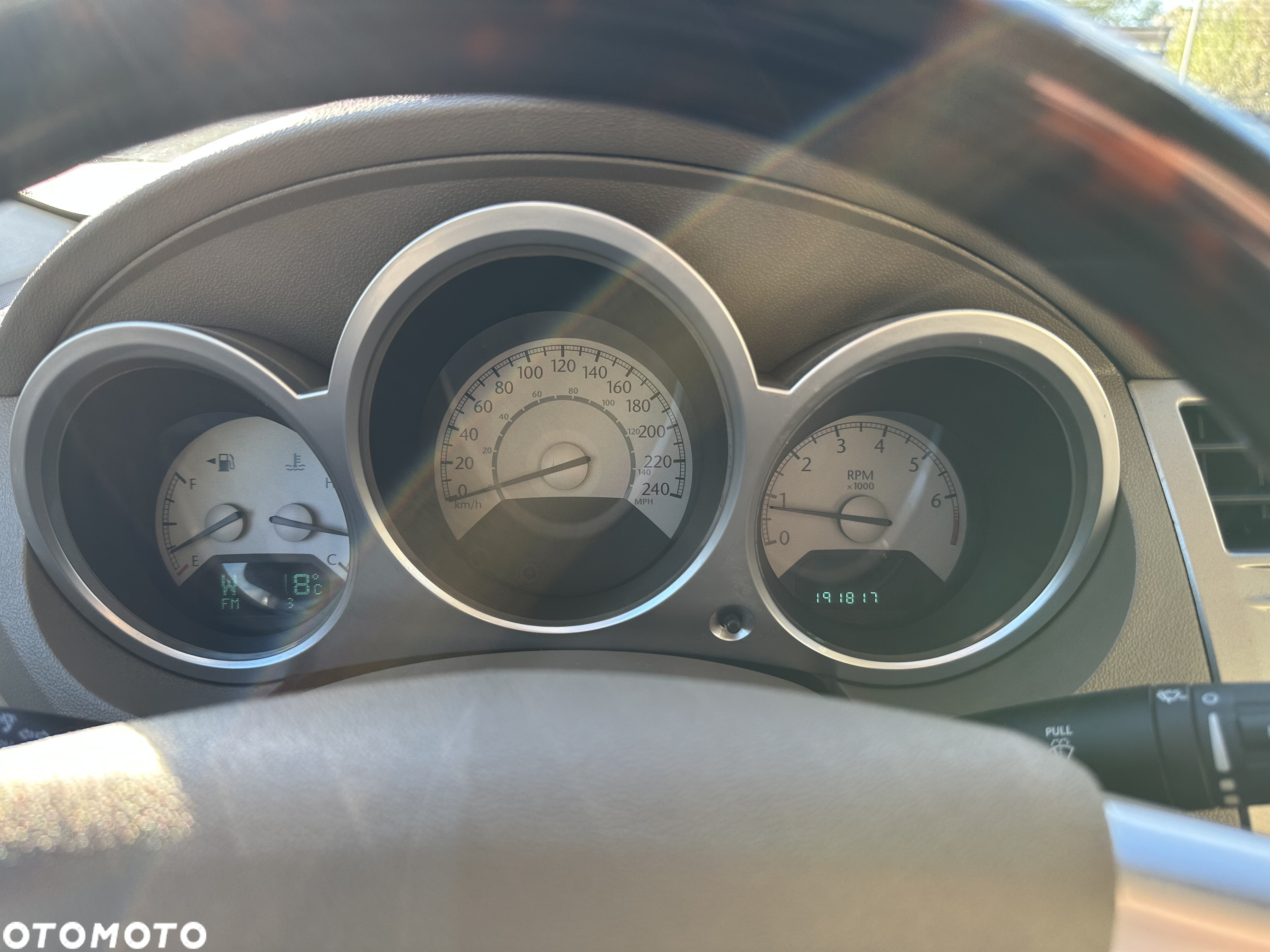 Chrysler Sebring - 11