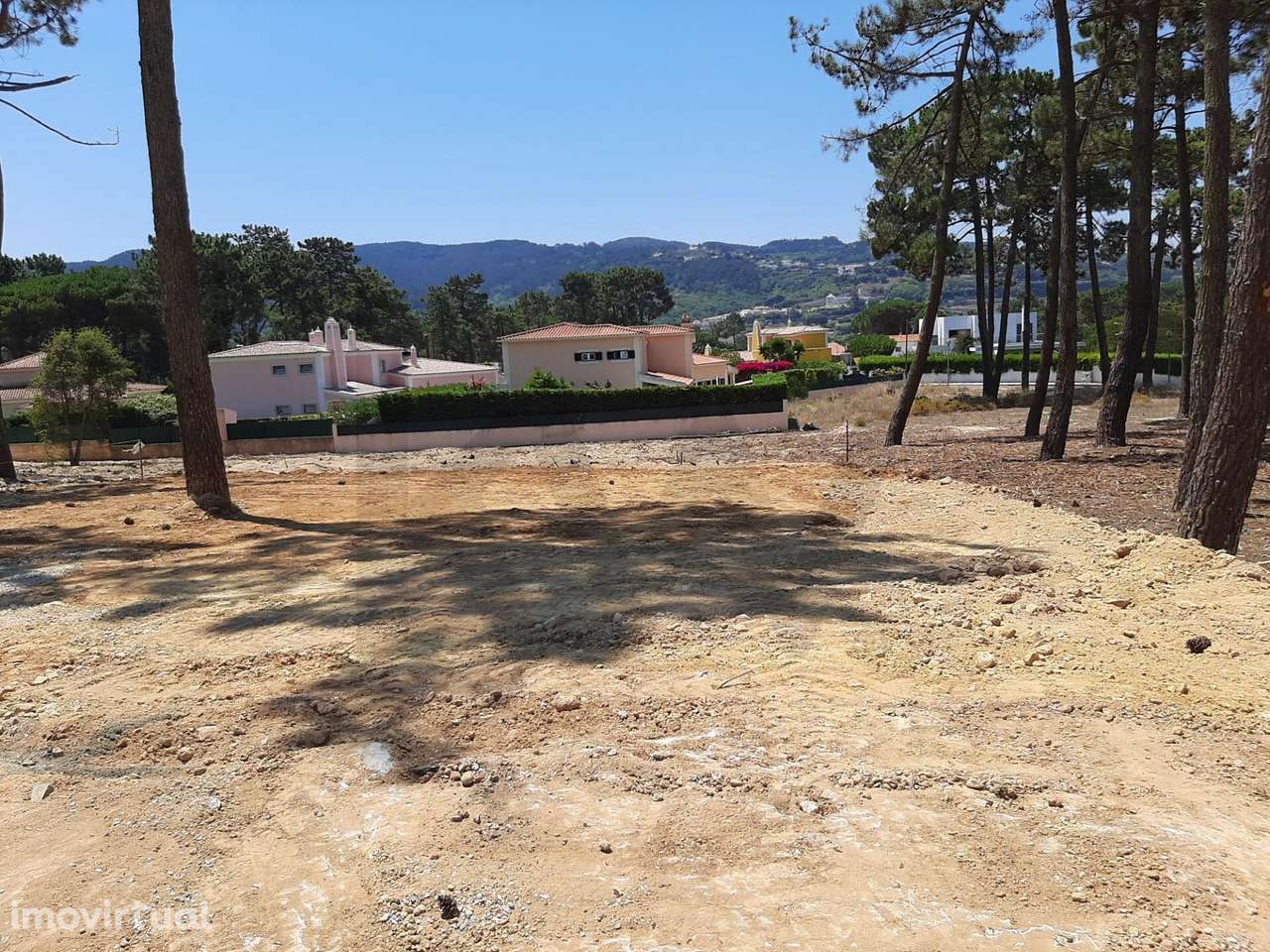 Terreno com Projeto Aprovado no Mucifal, Colares | 2.128 m2 | Moradia - Grande imagem: 2/34