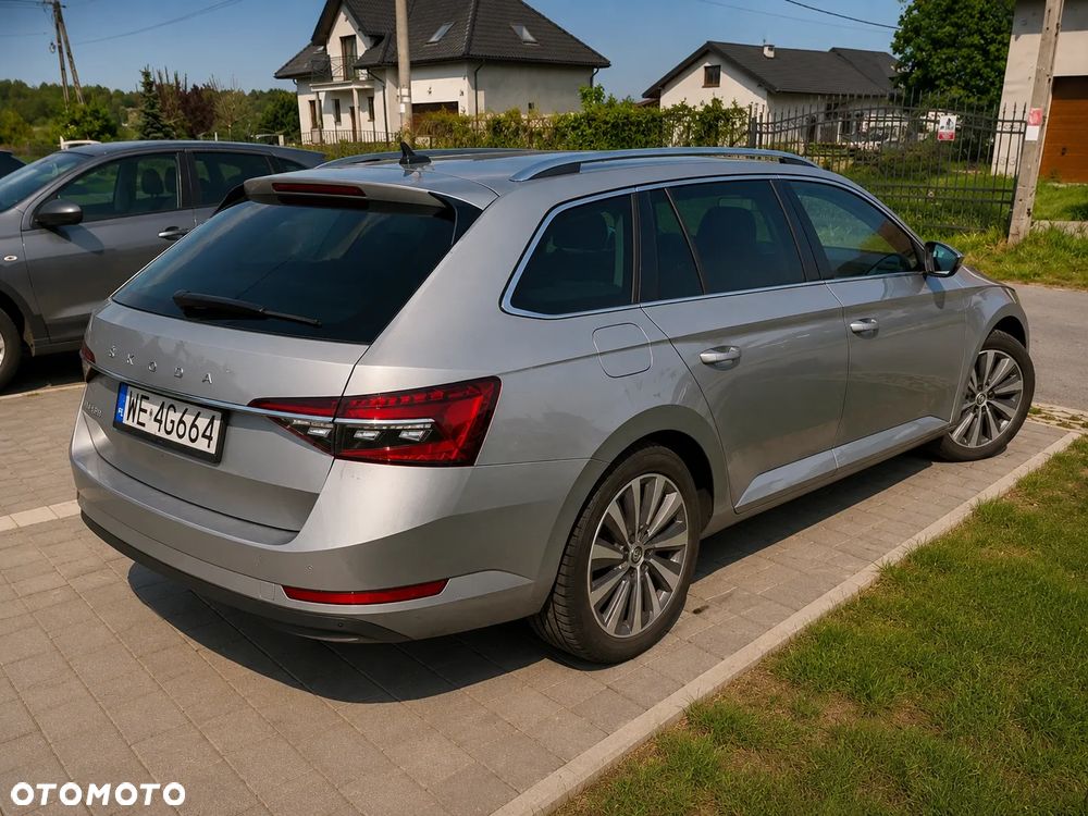 Skoda Superb 2.0 TDI SCR Style DSG - 27
