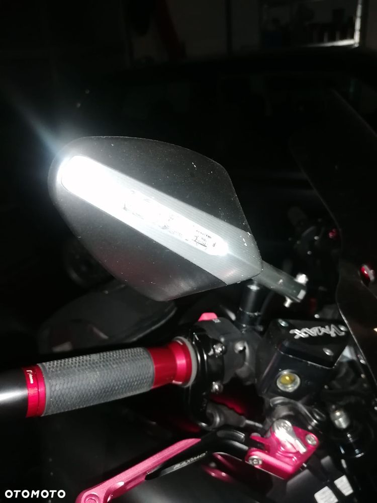Yamaha V-MAX - 22