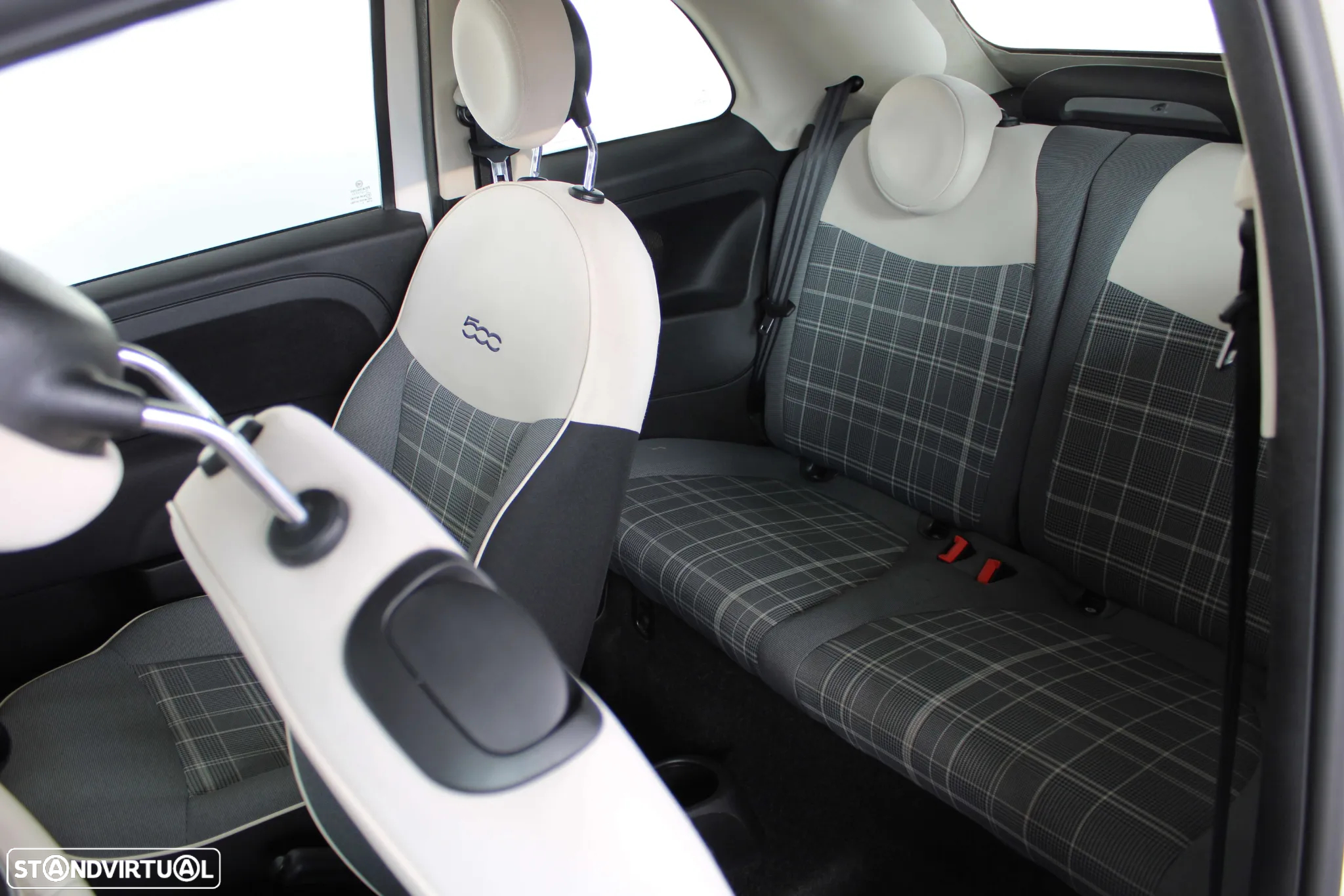 Fiat 500C 1.0 Hybrid Lounge - 17