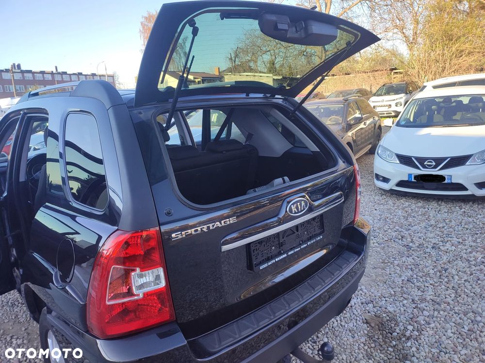 Kia Sportage 2.0 2WD Cup - 17