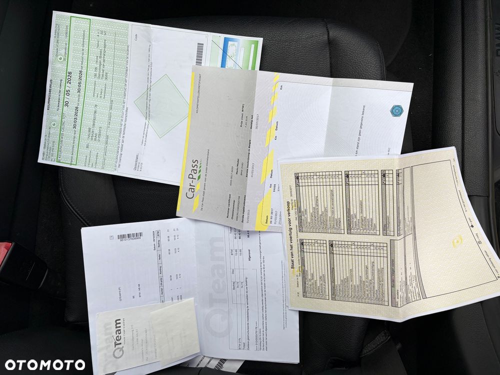 BMW Seria 3 318d DPF Edition Exclusive - 40