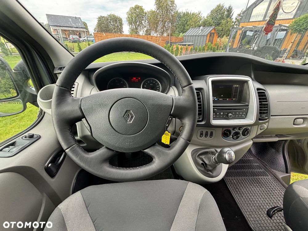 Renault Trafic - 13