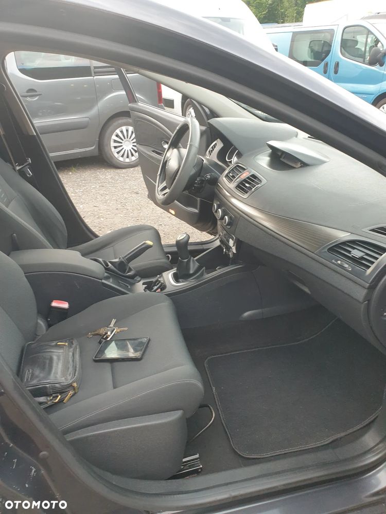 Renault Megane 1.5 dCi Expression - 14