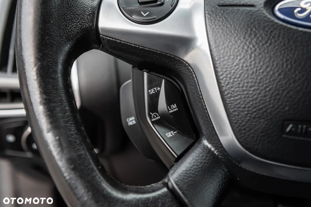 Ford Focus - 20