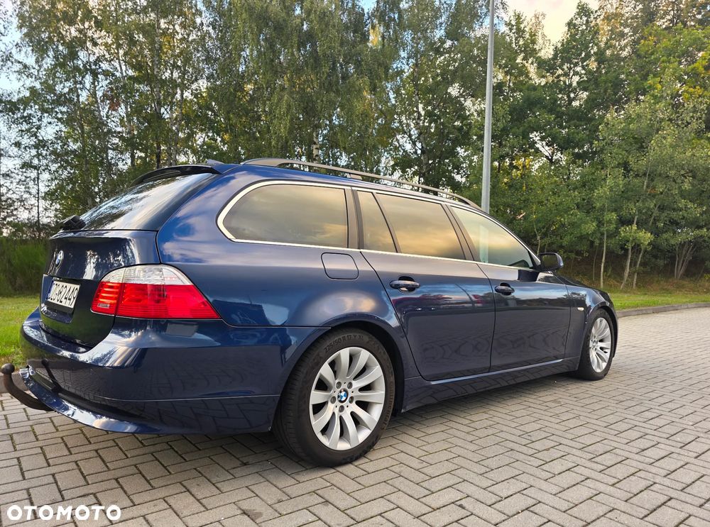 BMW Seria 5 525d Touring - 5