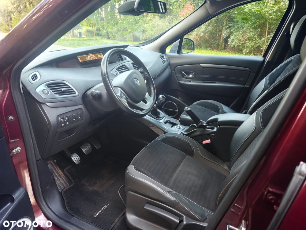 Renault Scenic Energy TCe 130 S&S Xmod Bose Edition - 22