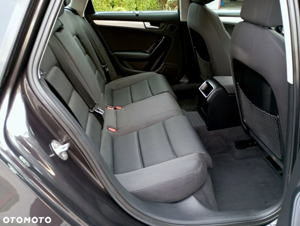 Audi A4 Avant 2.0 TDI 116g DPF Attraction - 15