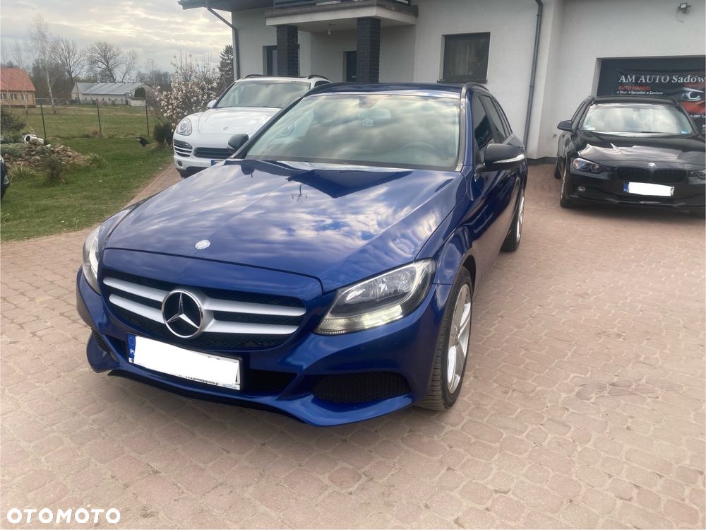 Mercedes-Benz Klasa C 180 BlueTEC 7G-TRONIC Edition 1 - 18
