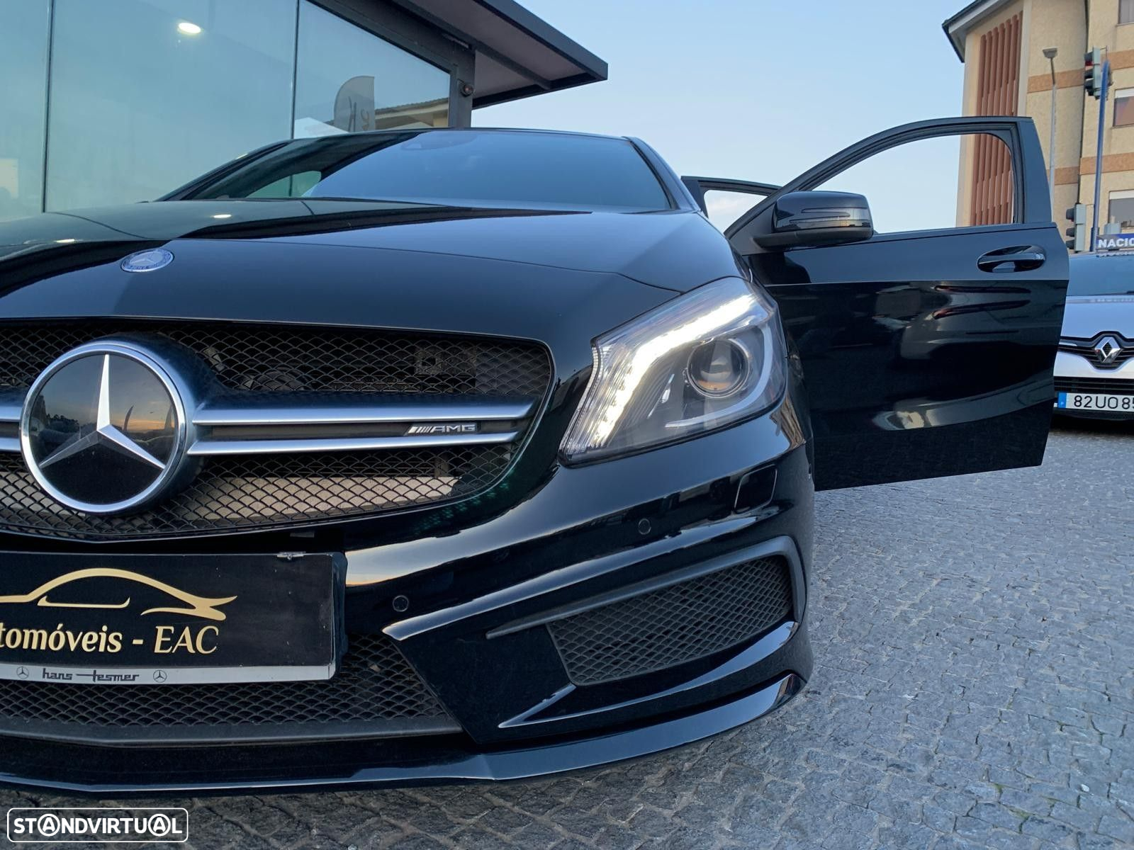 Mercedes-Benz A 45 AMG 4-Matic - 12