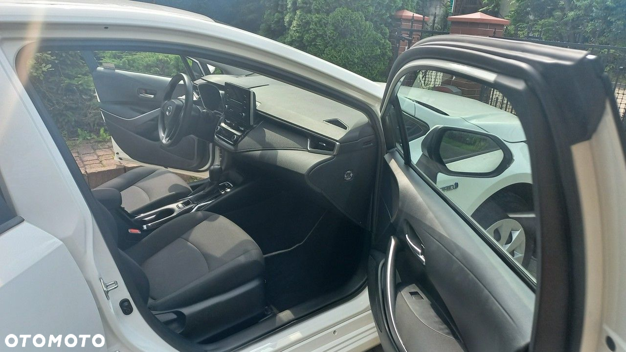 Toyota Corolla - 29